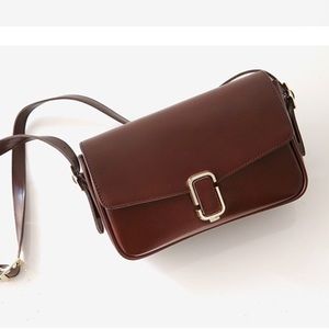 Brown Shoulder Bag Clutch Gold Minimal